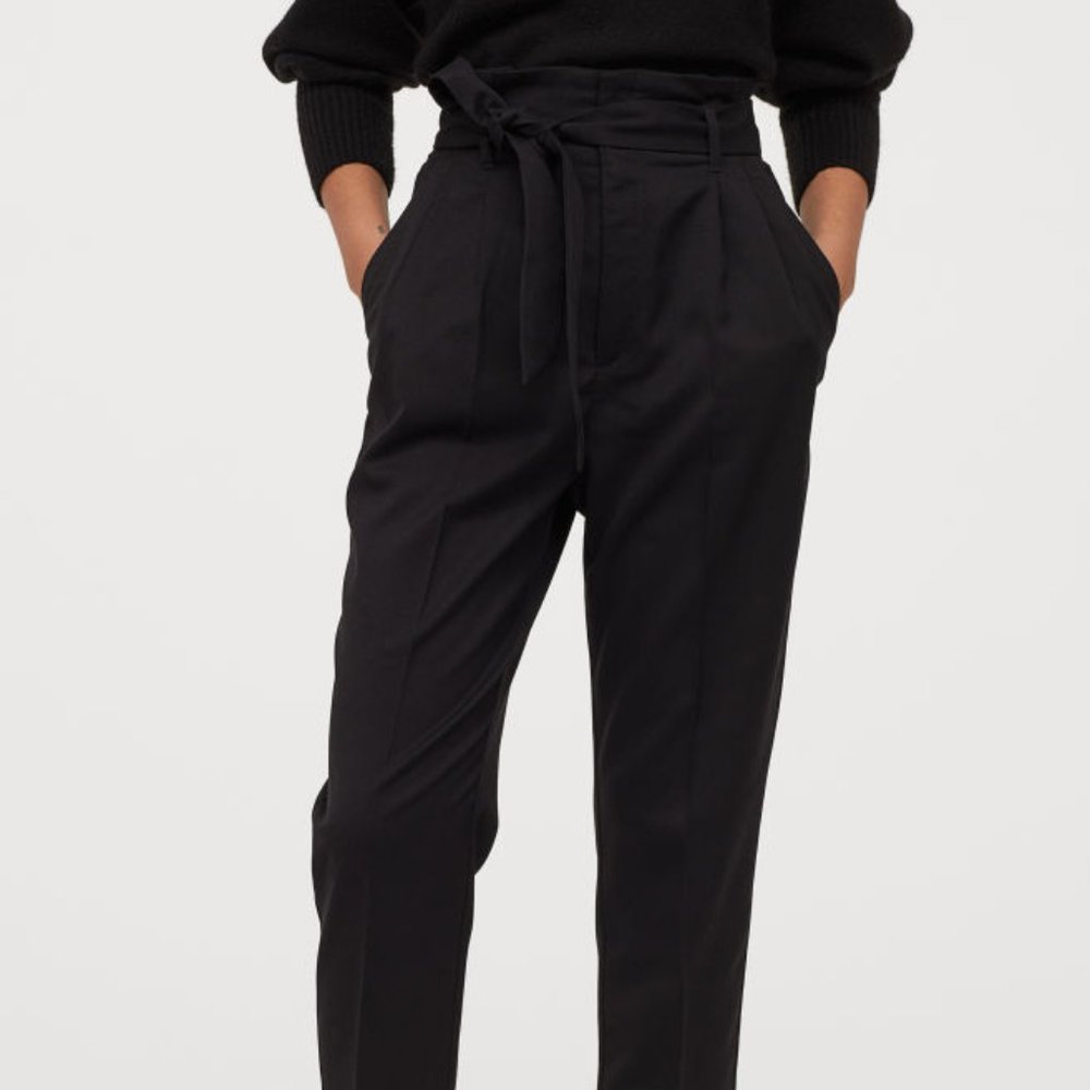 H&M | Paper-bag Pants in Black